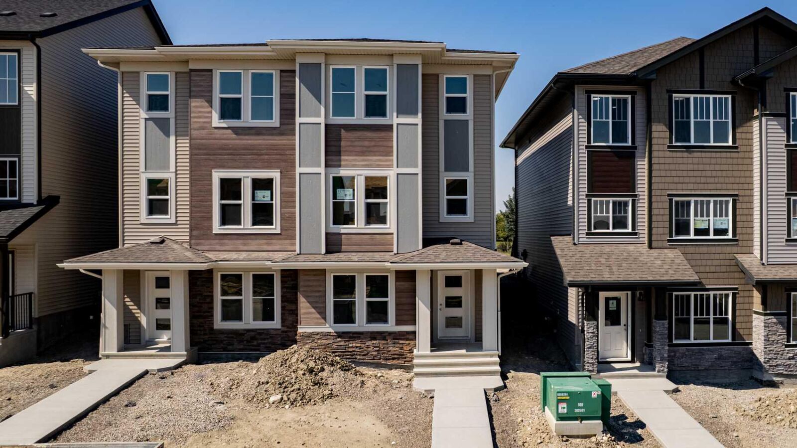 Property Photo:  11 Tillotson Loop  AB T1S 4S8 
