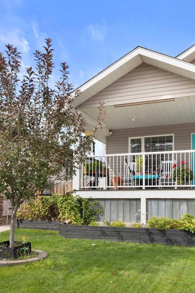 Property Photo:  249 Somerset Way SE  AB T1B 0B6 