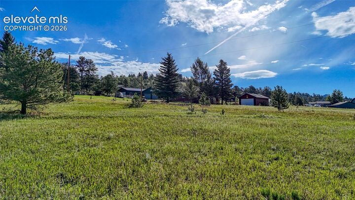 Property Photo:  33 Cameron Circle  CO 80816 