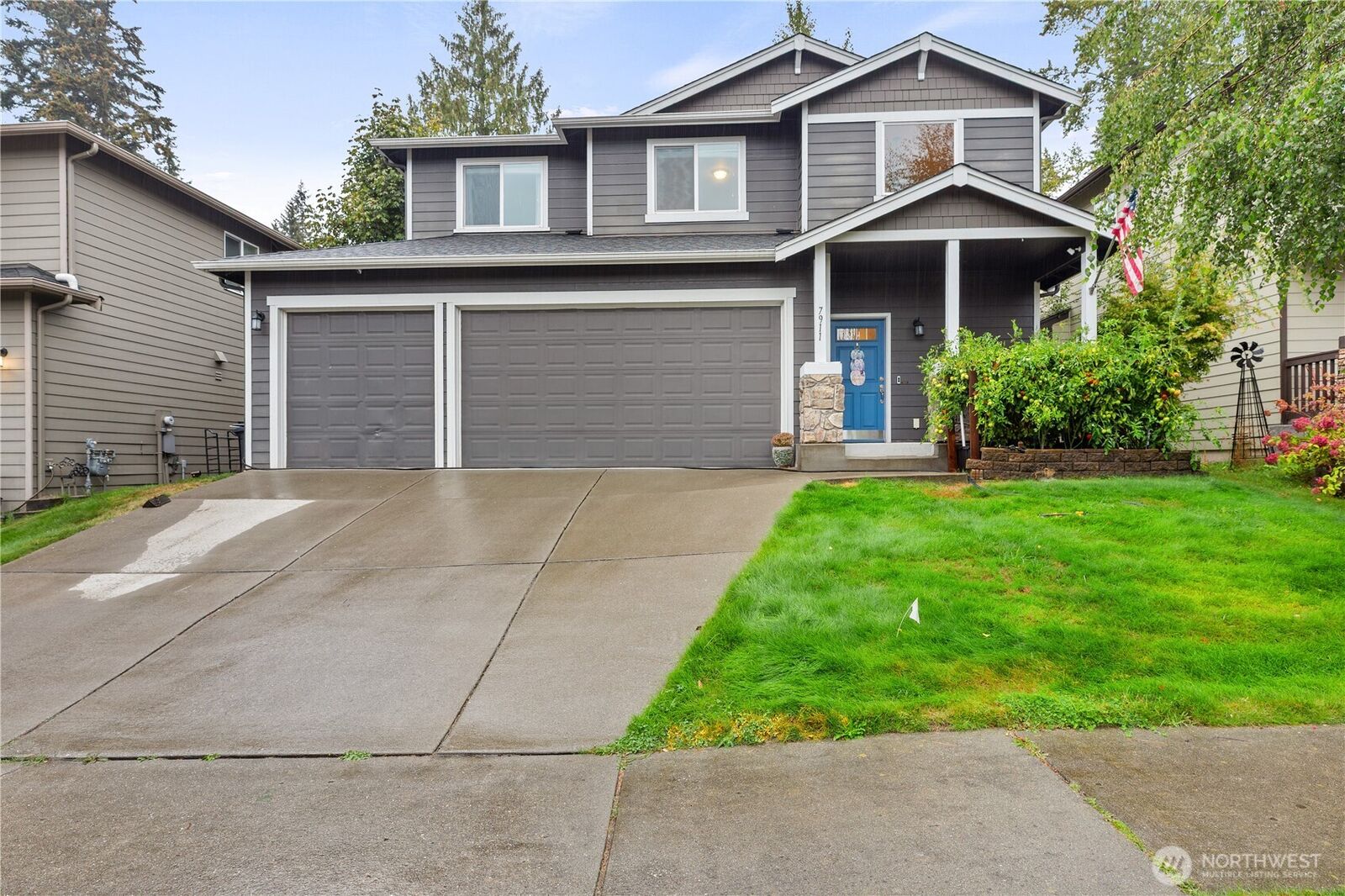 Property Photo:  7911  49th Street NE  WA 98270 