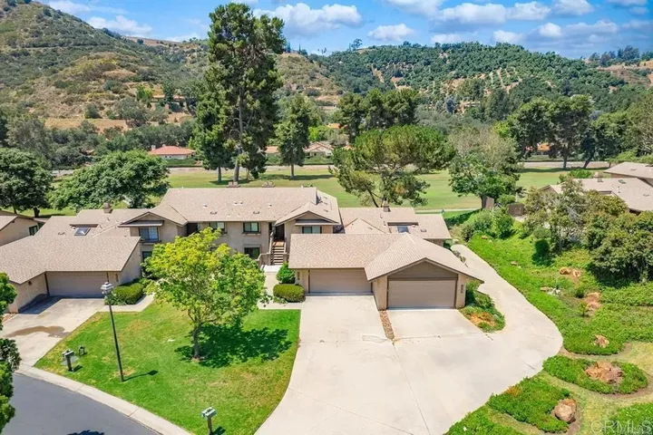 Property Photo:  4129 Cyprus Island Court  CA 92028 