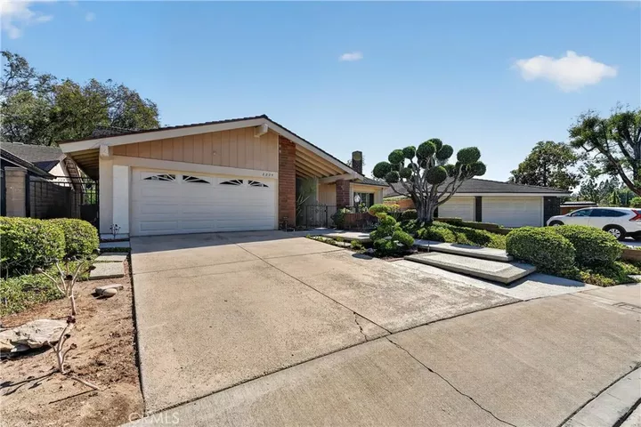 Property Photo:  2224 Mountain Ridge  CA 92831 