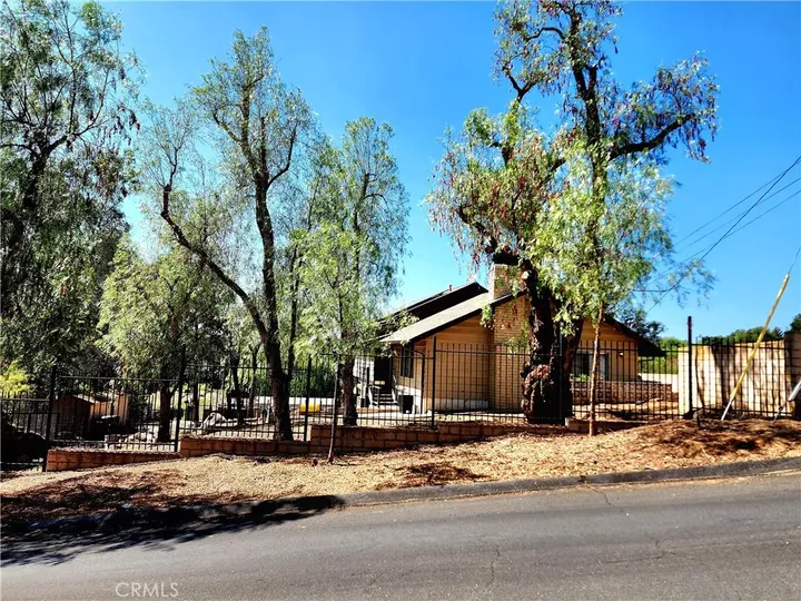 Property Photo:  30856 Hillview  CA 92082 