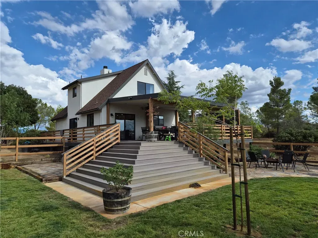 Property Photo: 54120 Barneston Lane CA 92539