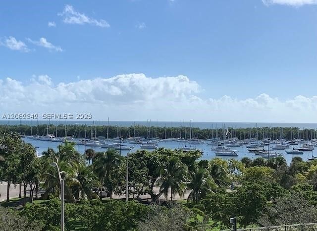 Property Photo:  2811 S Bayshore Dr 5C  FL 33133 