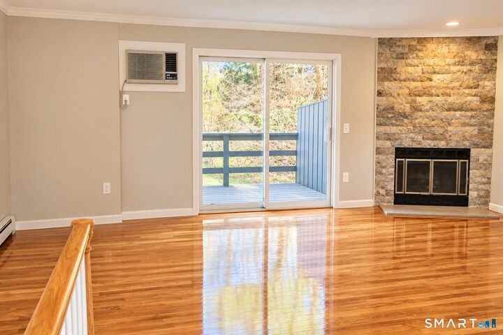 Property Photo:  8 Driftway Road B3  CT 06811 