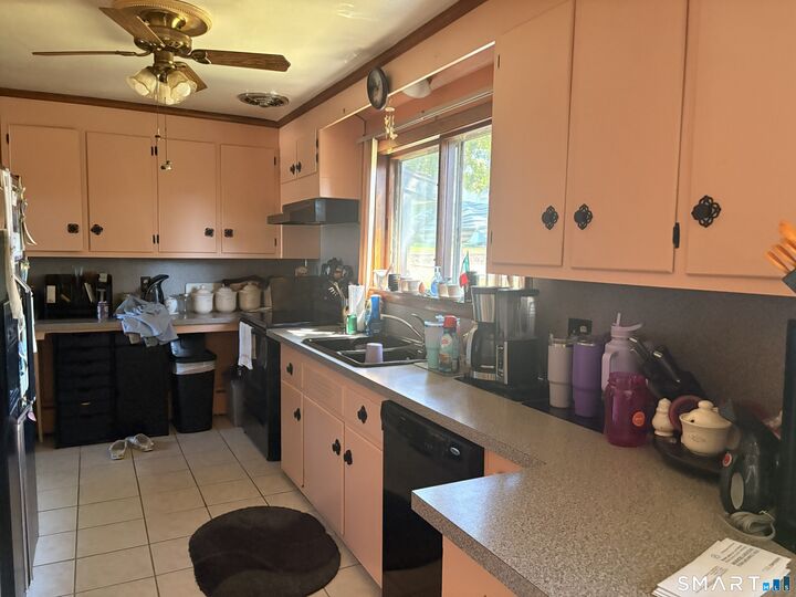 Property Photo:  231 Highland Drive  CT 06708 