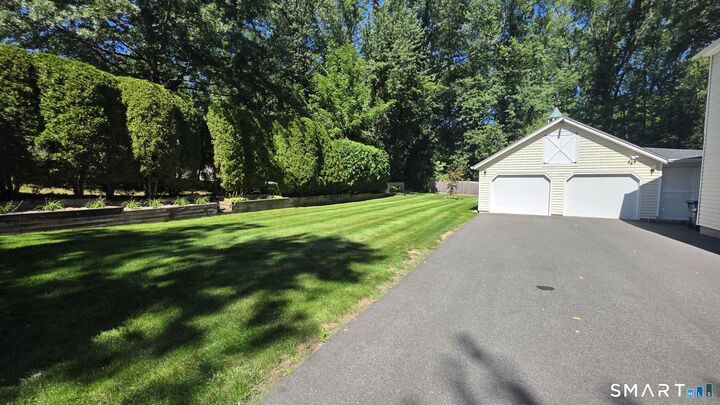 Property Photo:  55 Hart Street  CT 06109 
