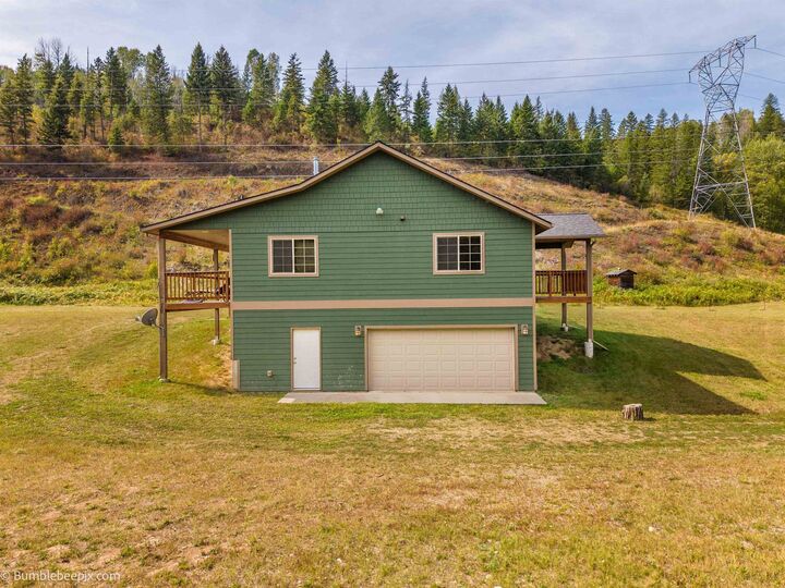 Property Photo:  393022 20 Hwy  WA 99119 