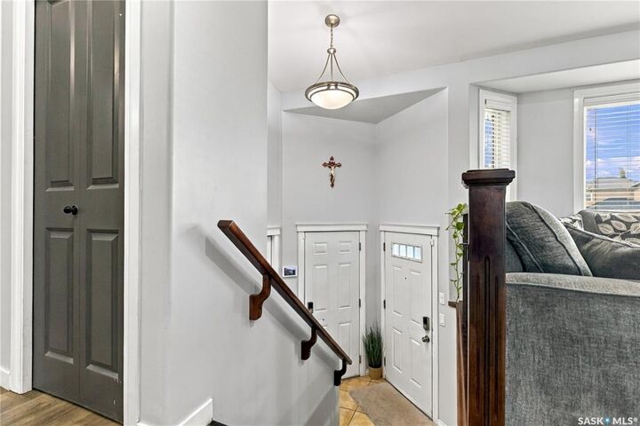 Property Photo:  562 Rempel Manor  SK S7T 0J4 
