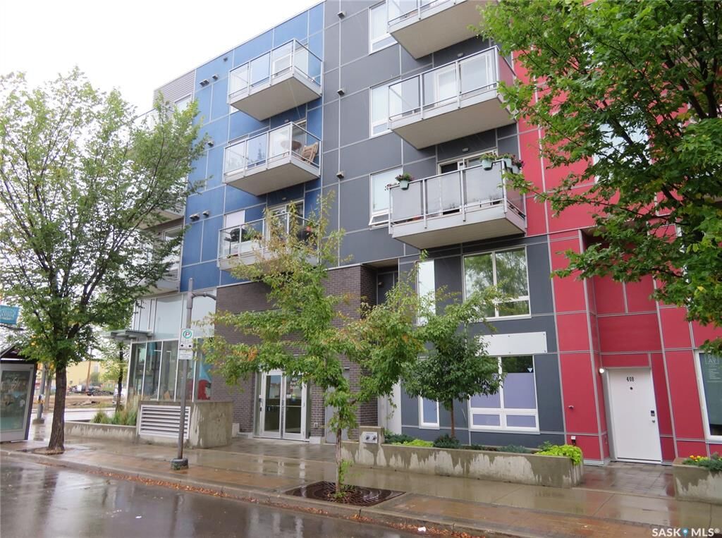 Property Photo:  404 C Avenue S 404  SK S7M 5M9 
