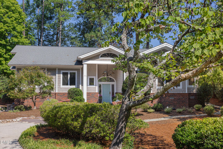 Property Photo:  2806 Chelsea Circle  NC 27707 