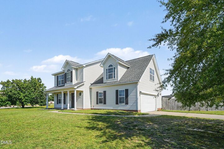Property Photo: 5838 Cornfield Avenue NC 28314