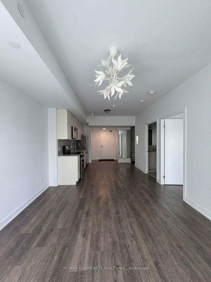 Property Photo:  1604 Charles Street #312 B  ON L1N 1B9 