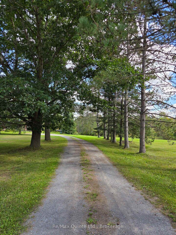 Property Photo:  663 Esker Road  ON K0K 3H0 