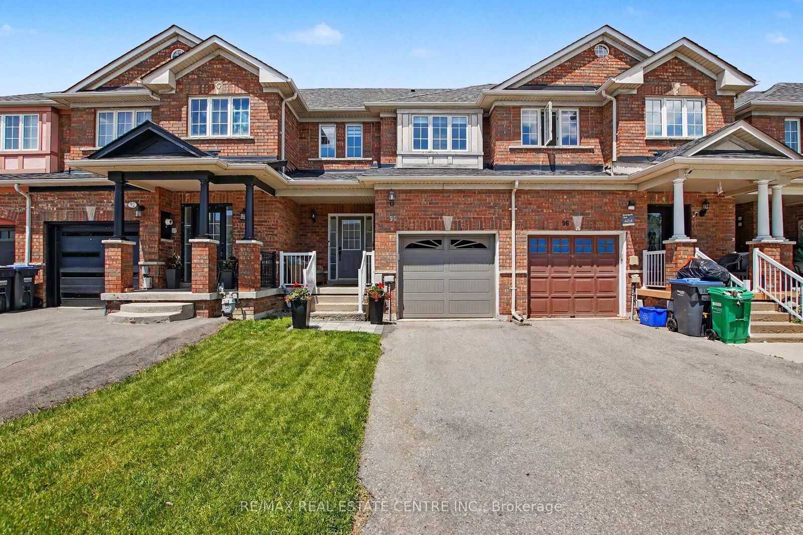 Property Photo:  94 Timbertop Crescent  ON L6R 3J2 