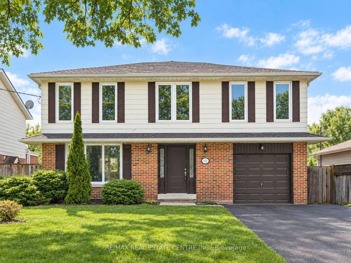 Property Photo:  112 Mountainview Road S Upper Level  ON L7G 4K6 