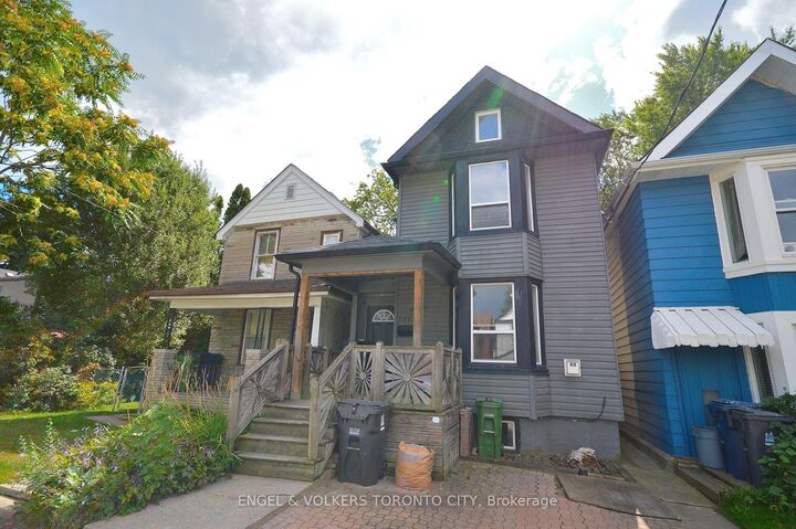Property Photo:  1801 Dundas Street E Main &Amp Basement  ON M4L 1M4 