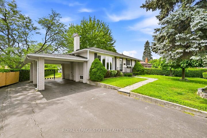 Property Photo:  1470 Mountain Grove Avenue  ON L7P 2H3 