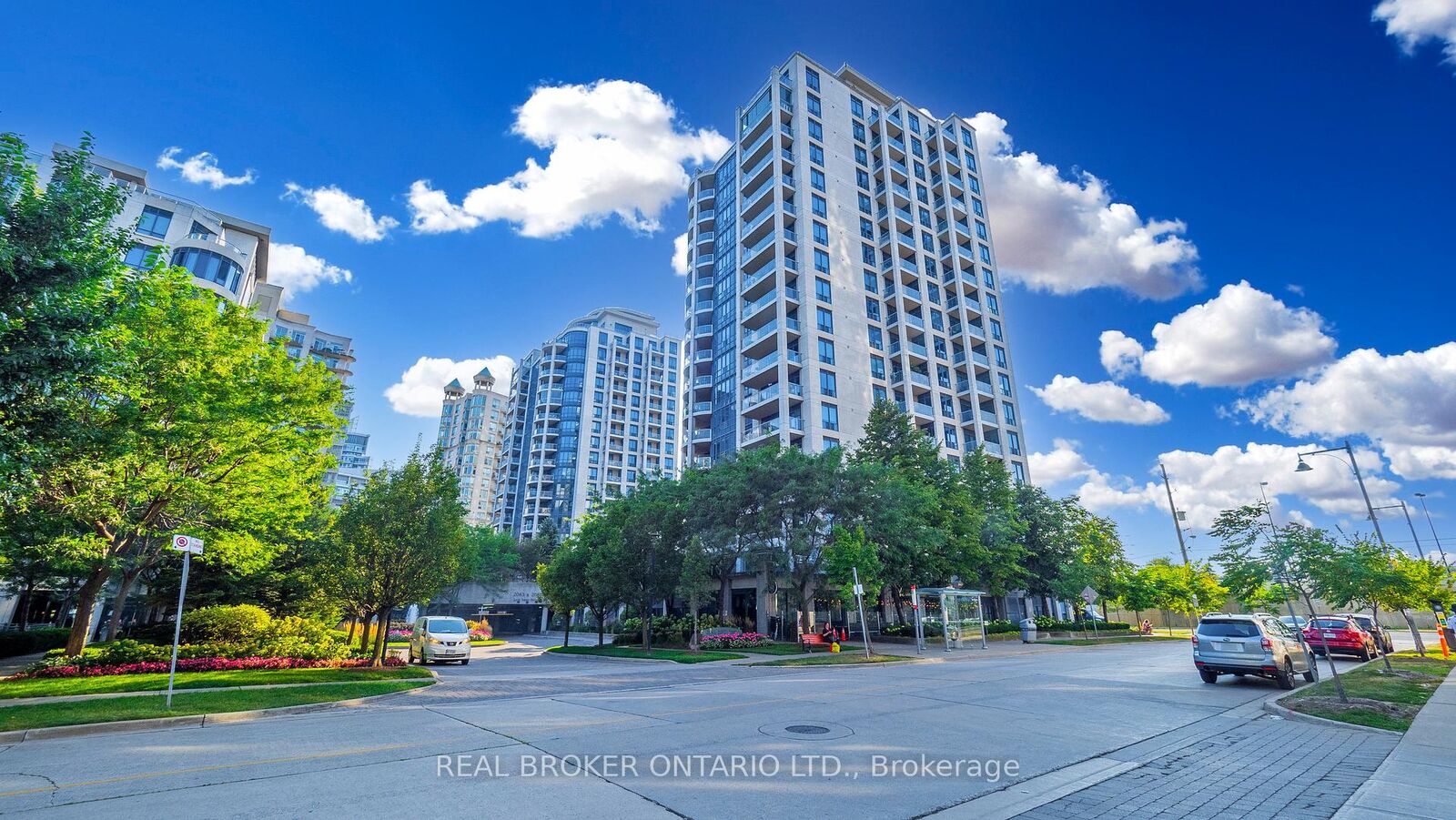 Property Photo:  2087 Lake Shore Boulevard W Ph7  ON M8V 4G3 