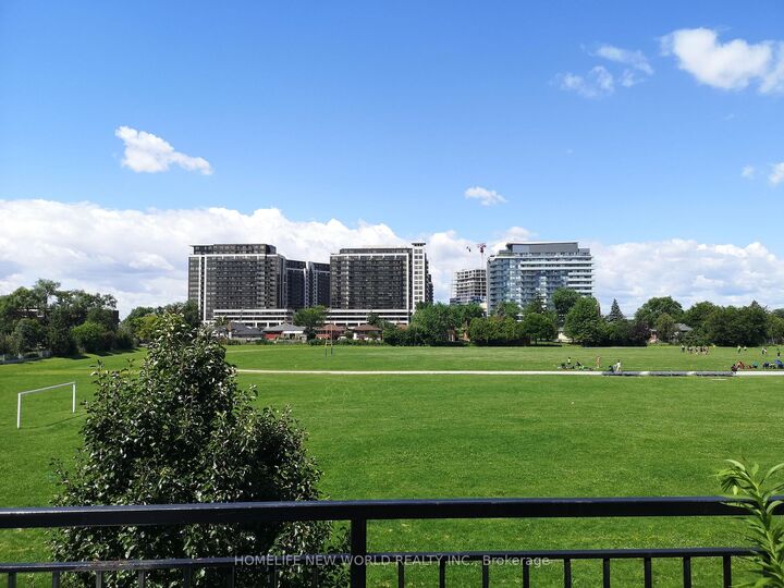 Property Photo:  988 Sheppard Avenue W 30  ON M3H 2T6 