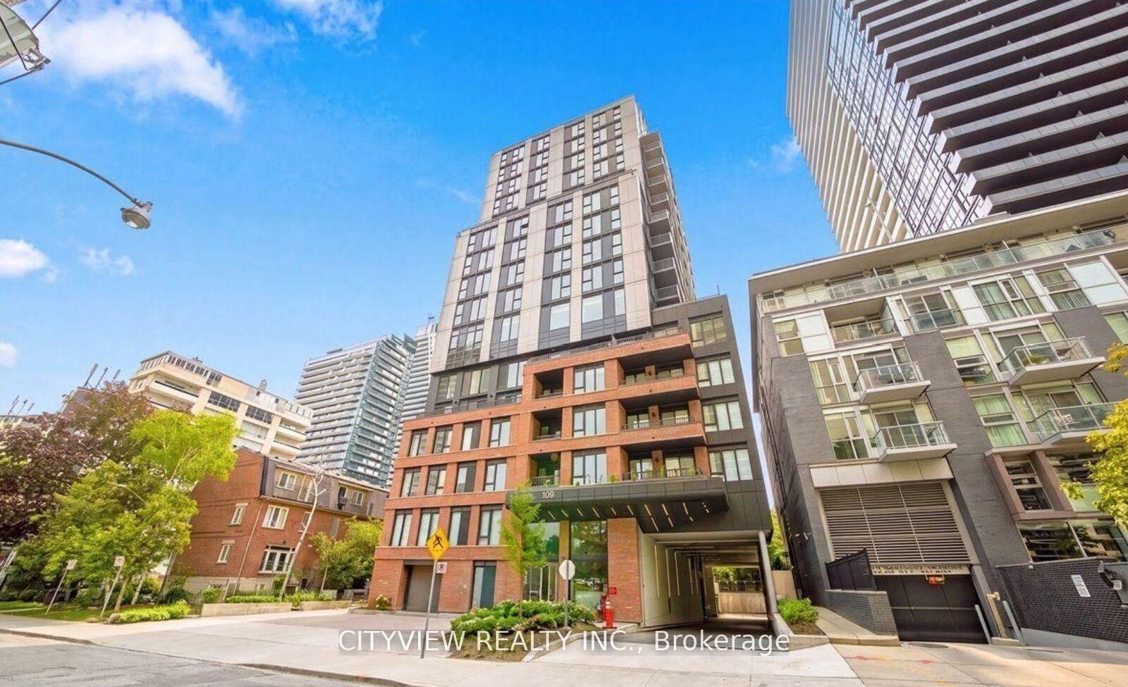 Property Photo:  109 Erskine Avenue 1105  ON M4P 0G8 