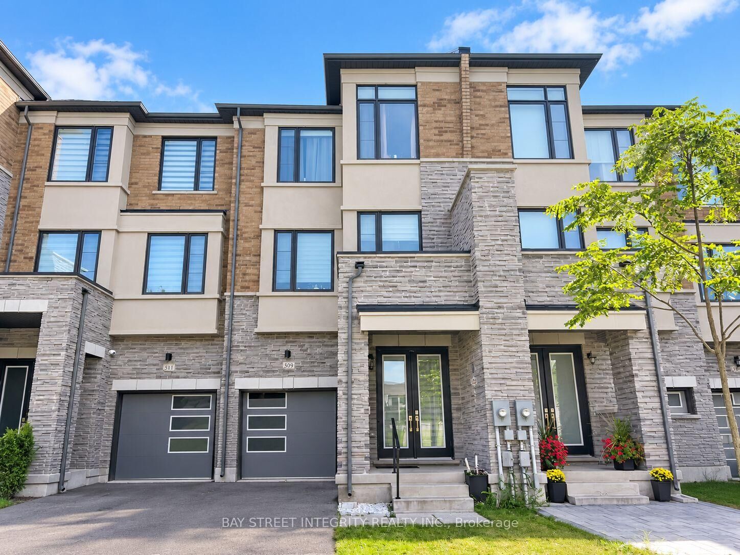 Property Photo:  509 New England Court  ON L3X 0M6 