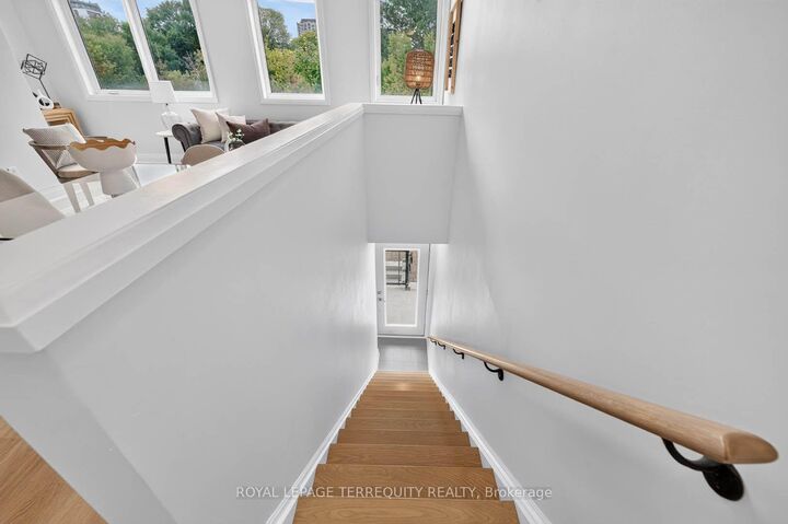 Property Photo: 780 Sheppard Avenue E 16 ON M2K 0E8