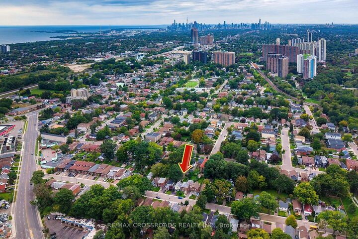 Property Photo:  36 McDonald Avenue  ON M1L 3Y8 