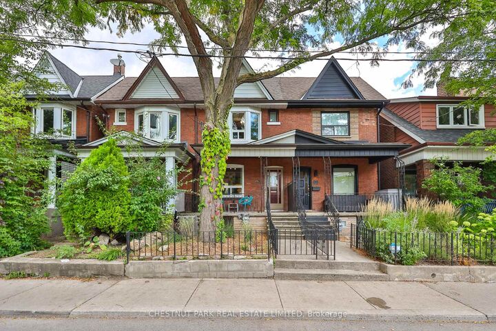 Property Photo:  791 Manning Avenue  ON M6G 2W7 