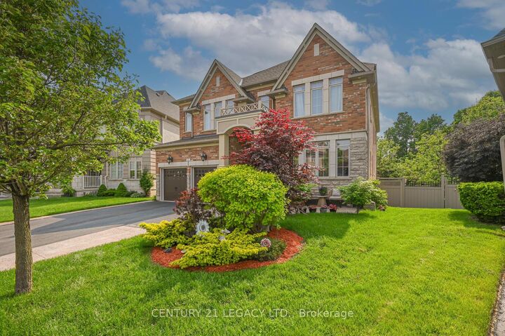 Photo de la propriété:  34 Cannington Crescent  ON L6X 2Y5 