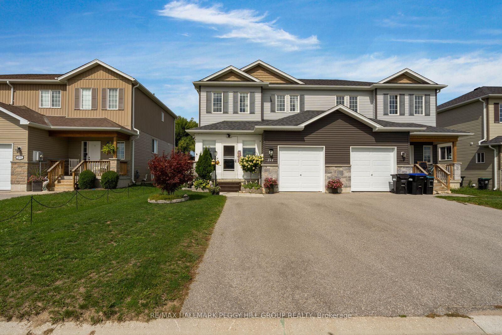 Property Photo:  271 Quebec Street  ON L0M 1S0 