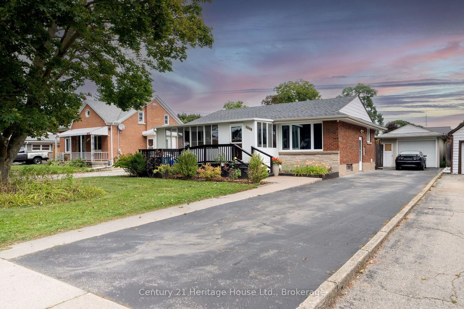 Property Photo:  1549 Concession Road  ON N3H 4M1 