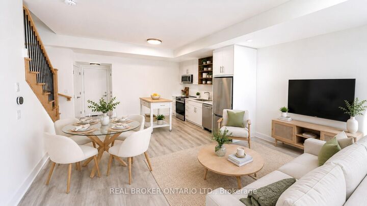 Property Photo:  43 Everett Common  ON L2P 2G3 