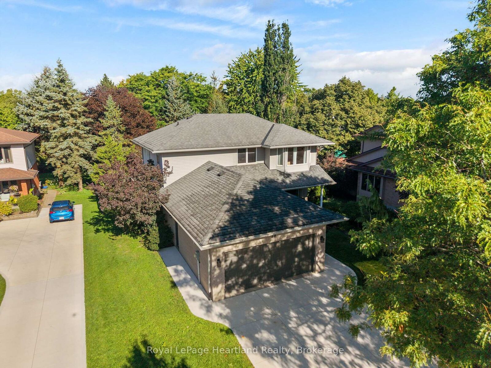 Property Photo: 29 Kay Street ON N5A 7R7