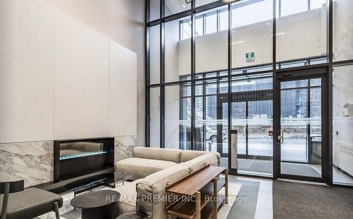 Property Photo:  225 Sumach Street 912  ON M5A 0P8 