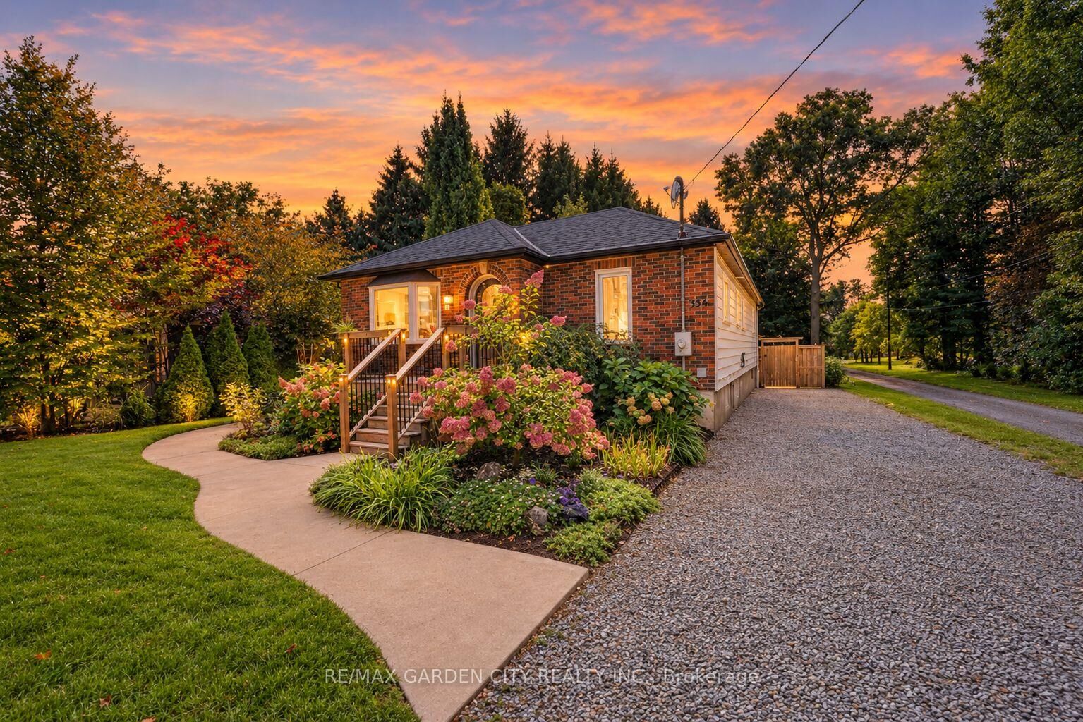 Property Photo:  334 Hwy 20 Road  ON L0S 1C0 