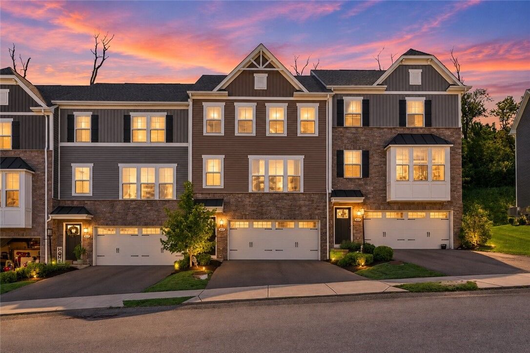 Property Photo: 458 Greenwood Dr PA 15317