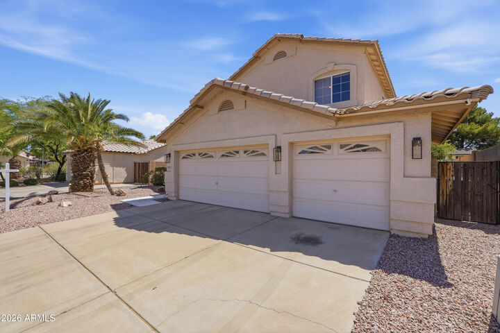 Property Photo: 4811 W Taro Drive AZ 85308