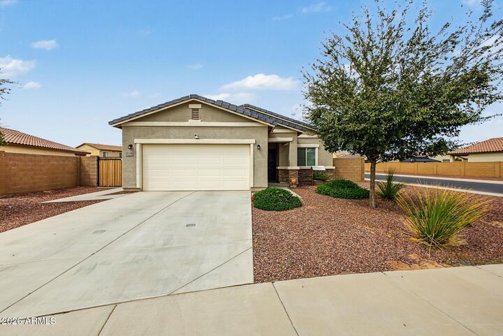 Property Photo: 3189 N Excursion Lane AZ 85122