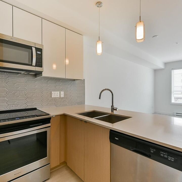 Property Photo:  19567 64 Avenue 215  BC V3S 7H8 