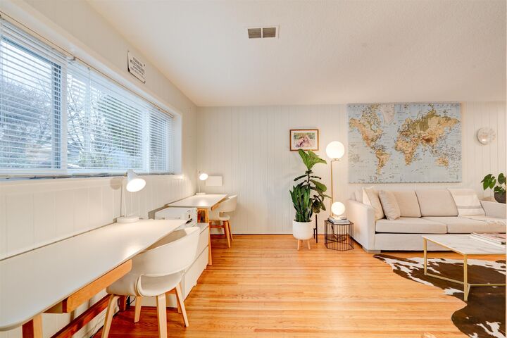 Property Photo:  3112 Windsor Street 1  BC V5T 4B1 