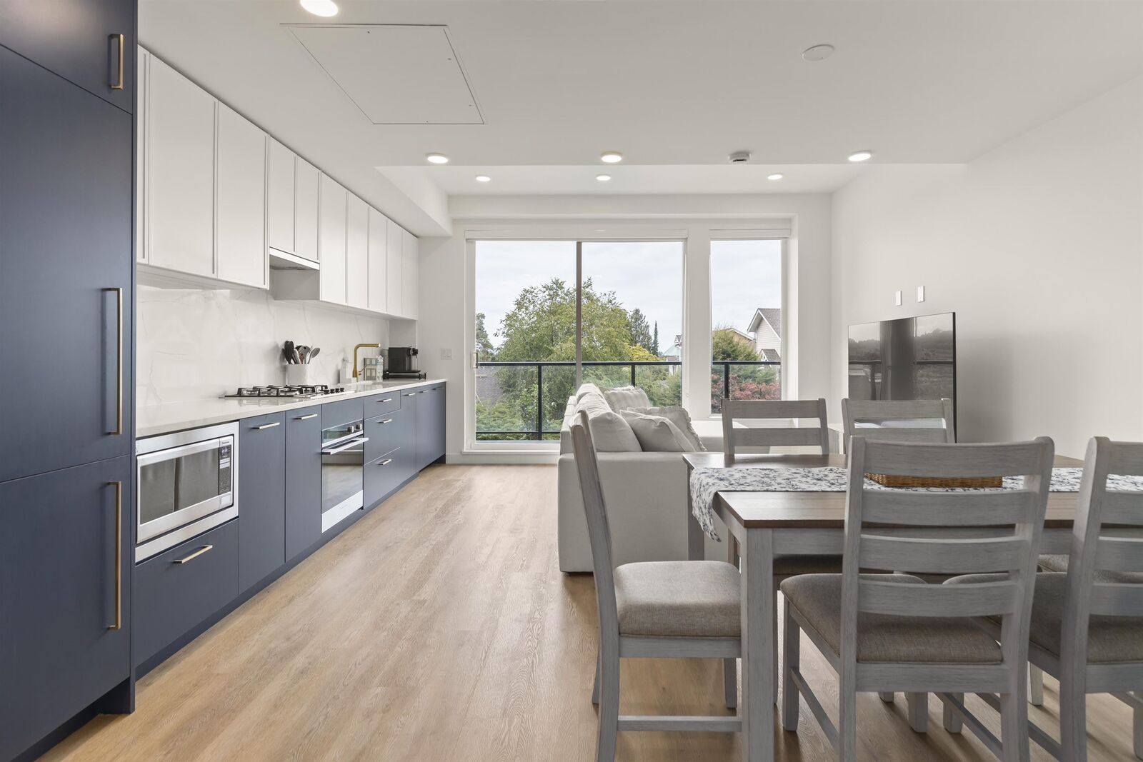 Property Photo: 375 Clayton Street 315 BC V3K 0J9