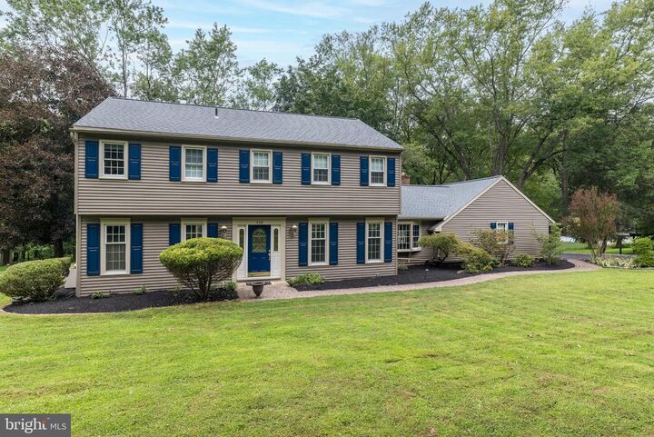Property Photo:  239 Saddle Drive  PA 18925 
