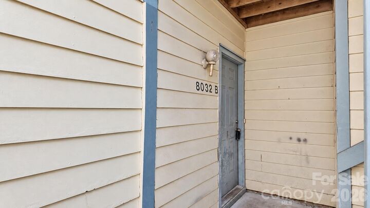 Property Photo:  8032 Tremaine Court B  NC 28227 