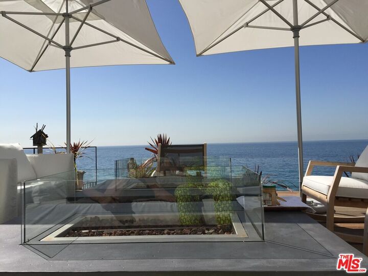 Property Photo:  31740 Broad Beach Rd  CA 90265 