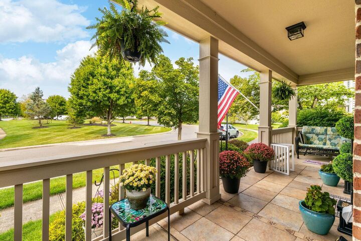 Property Photo: 722 Olde Mill Drive OH 43082