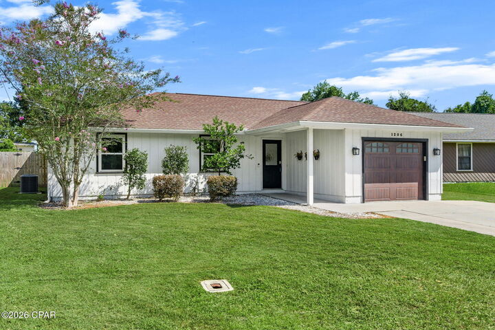 Property Photo: 1206 Parker Drive FL 32401