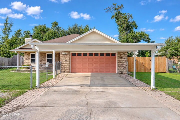 Property Photo:  1510 E 9th Street  FL 32444 