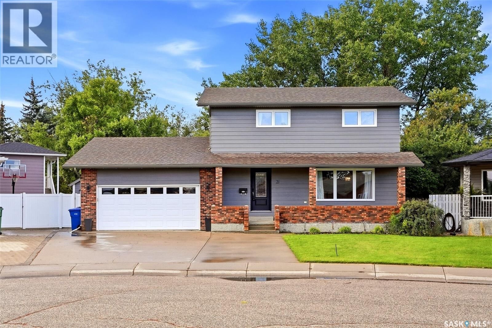 Property Photo: 29 Thorn Crescent SK S6J 1J3